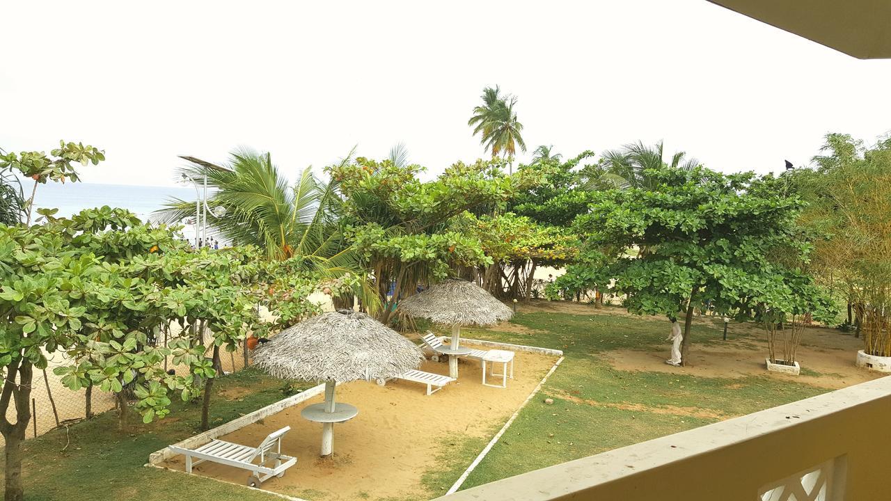 Sea View Beach Hotel Nilaveli Exterior foto