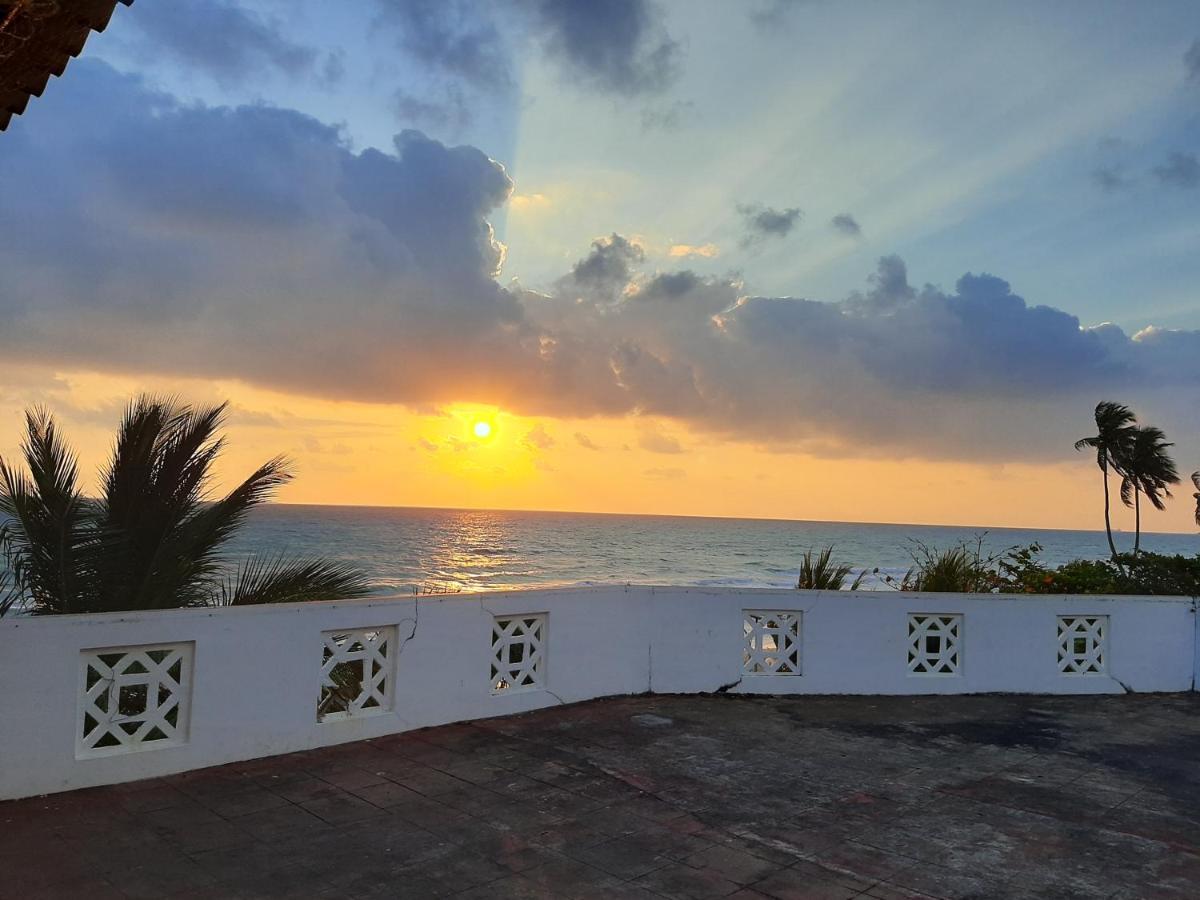 Sea View Beach Hotel Nilaveli Exterior foto